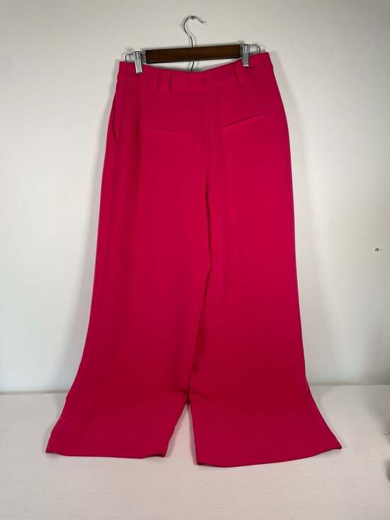NWT Express High Waisted Pleated Wide Leg Pant in Fuchsia Sz 8 - Picture 2 of 6